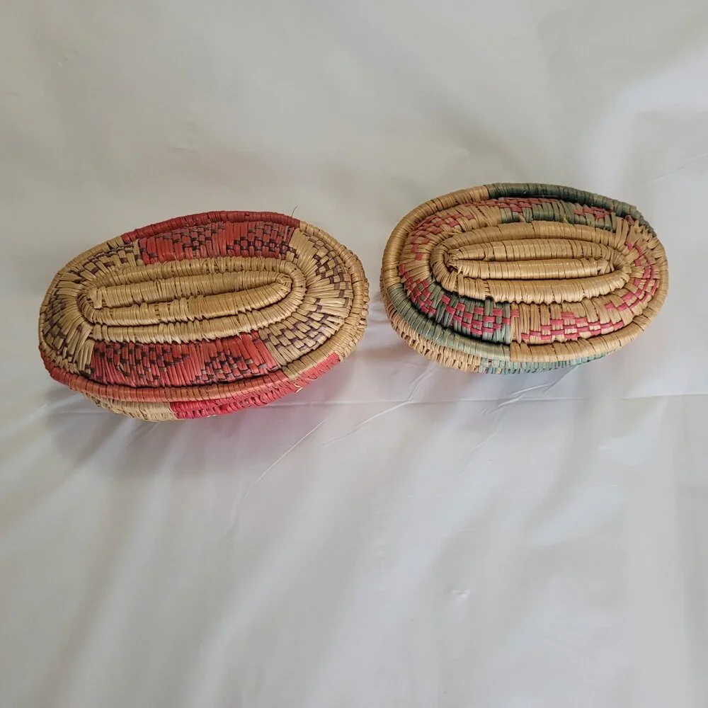 Jewlery Trinket Baskets 2 Small Woven Vintage Handmade